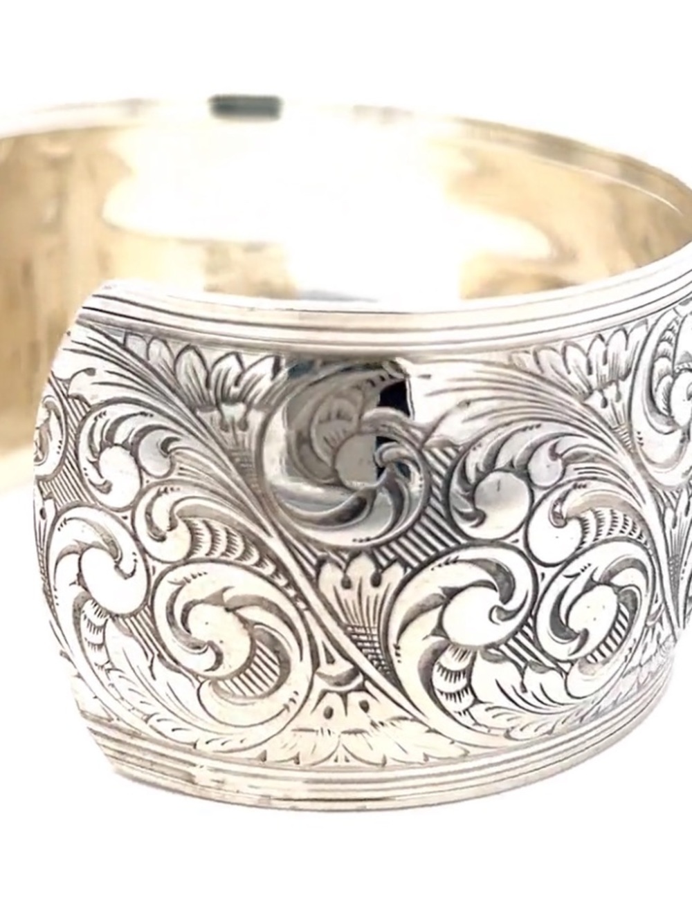 Thomae 925 Sterling Silver Vintage Cuff Bracelet with Leaves and Scrollwork